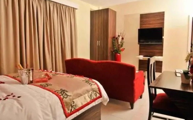 Magharibi Suites Hotel