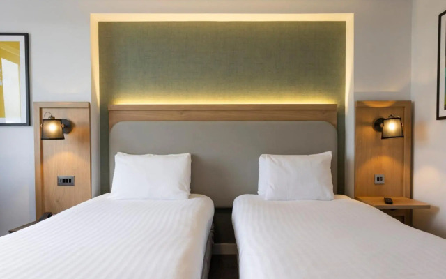 Holiday Inn Milton Keynes - Central by IHG