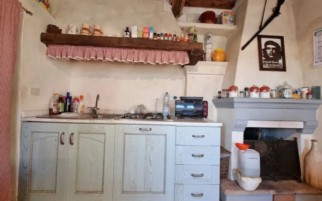 Apartment in Orbicciano With Pool