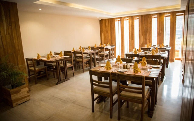 Aabas Pokhara by Barahi Hospitality