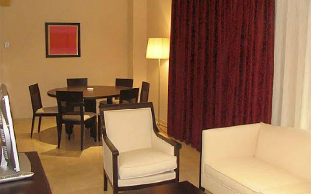 Hotel Puerta De Sahagun