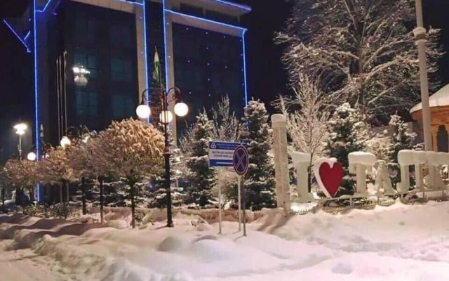 Отель Karon Palace