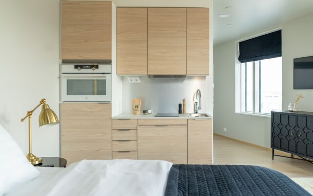 10th floor studio with a great location