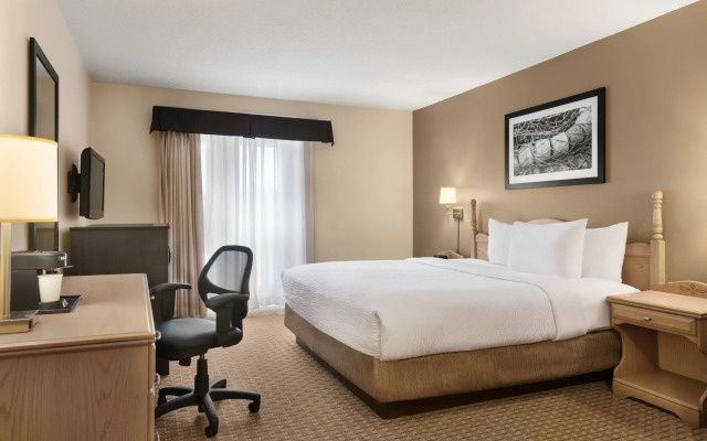 Travelodge by Wyndham North Battleford