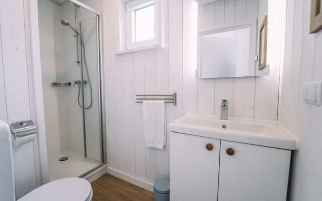 Attractive Houseboat on the Lake