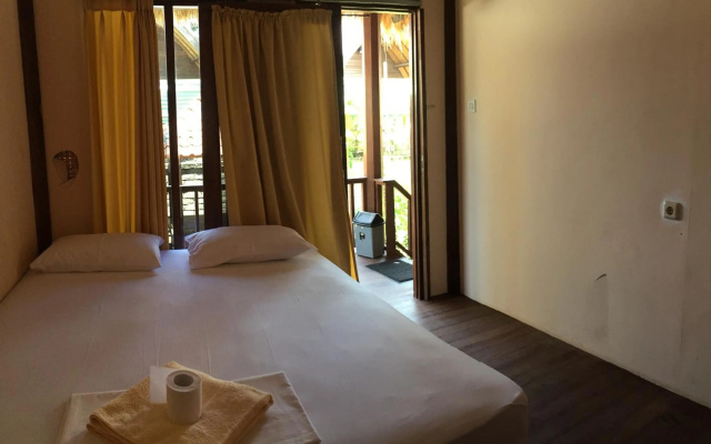 Welly Bungalow – Guest Rooms – Gili Trawangan