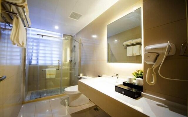 GreenTree Inn Huanggang City Wuxue City Kanjiang Avenue