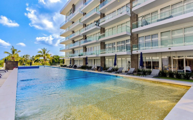 Quinta San Miguel Canal Pool Steps Beach