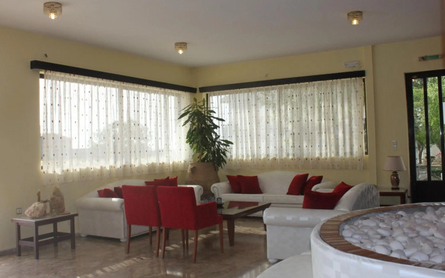 Vallian Village Hotel