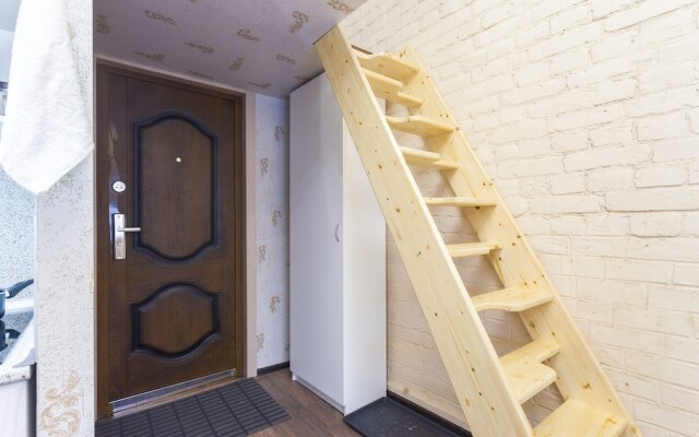 Guests Love on Pushkinskaya