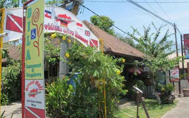 Sunshine Beach Bungalows and Restaurant