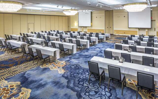 DoubleTree by Hilton Boston - Andover