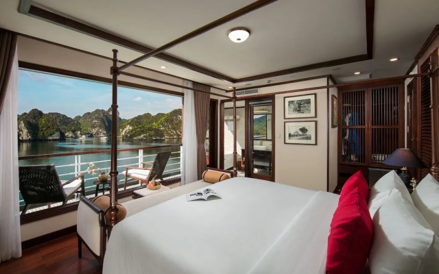 Heritage Cruises Cat Ba Archipelago – Guest Rooms – Ha Long