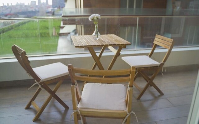 Exclusive1 1apartment With Terrace - Core Living