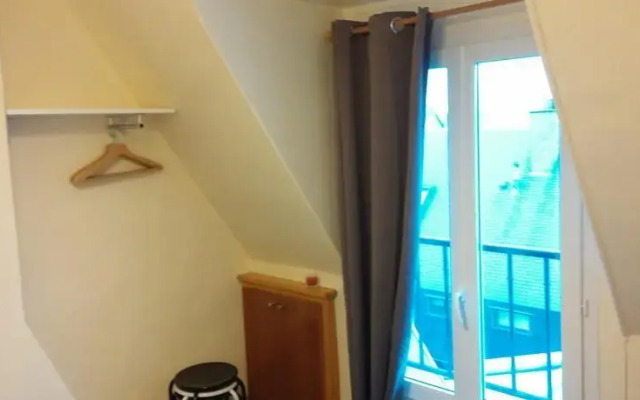 Thorigny Apartment