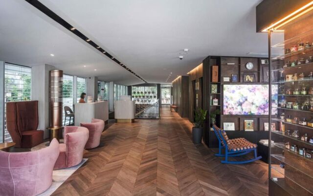 Ink Hotel