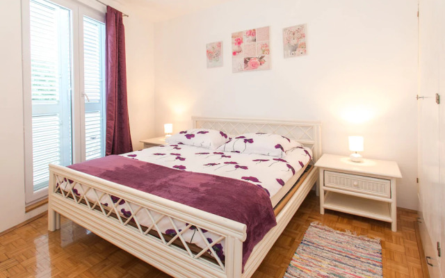 Three Wells Arsenal Apartman