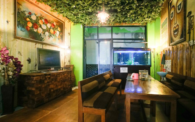 OPO Guest House Syariah Malang RedPartner