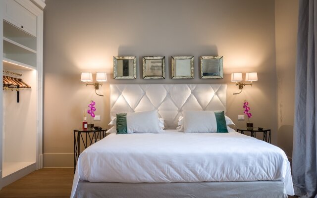 Villa Lanzirotti Luxury Property