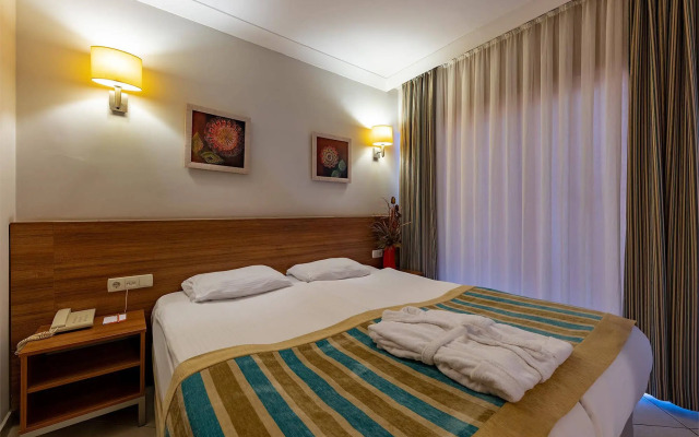 Viking Express Otel