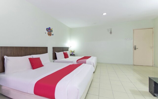 OYO 329 Suntex Hotel