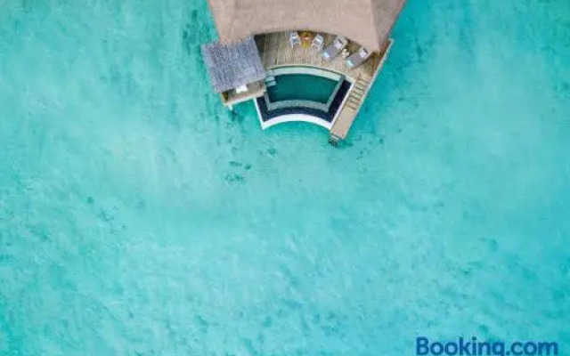 InterContinental Maldives Maamunagau Resort by IHG