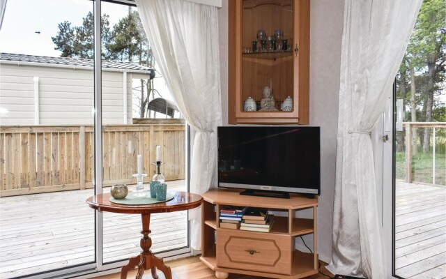 Beautiful Caravan in Beddingestrand With 2 Bedrooms