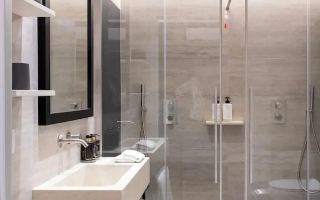 Condotti Apartment