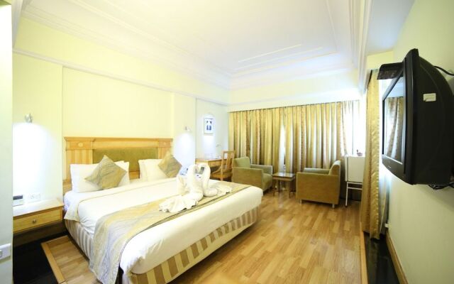 Hotel Marg Krishnaaya