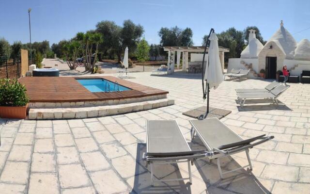 Trullo Il Noce..Holiday home