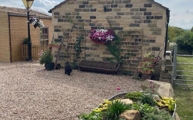 Brand new purpose built annex :- The Stables