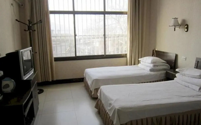 Yuntai Mount Hetang Village Hotel