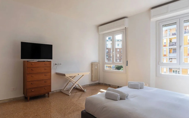 Spacious flat near to Central Rome