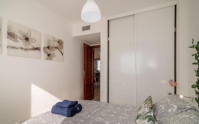 N&A Golondrinas Recently Renovated 2bdr Apt
