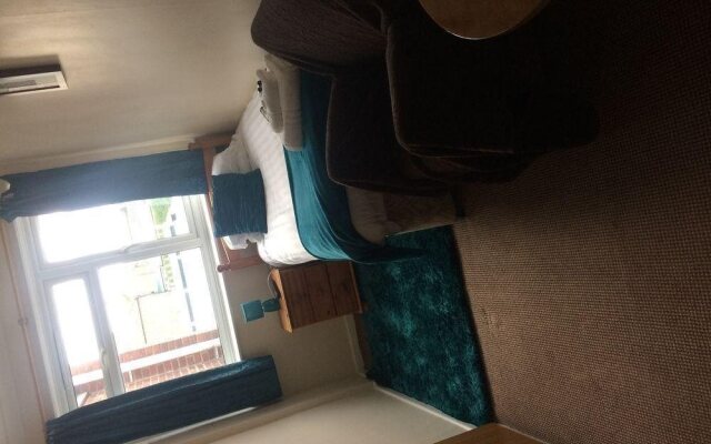 The White Rose Hotel