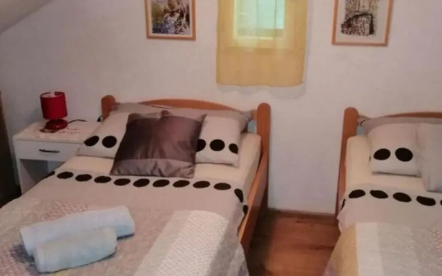 Holiday home Tomy- near Zlatni rat