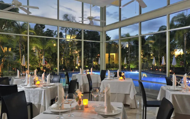 Penthouse with Terrace by Olahola