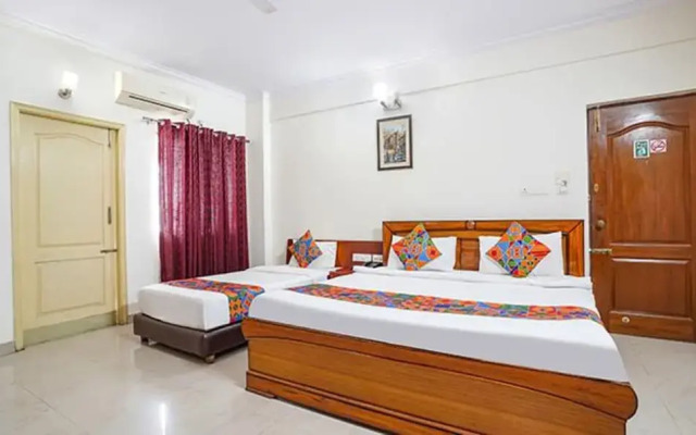 Fabhotel The Kings Suites