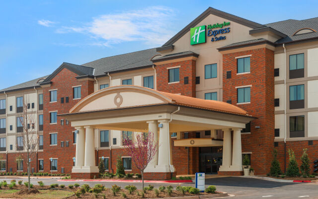 Holiday Inn Express & Suites Norman, an IHG Hotel