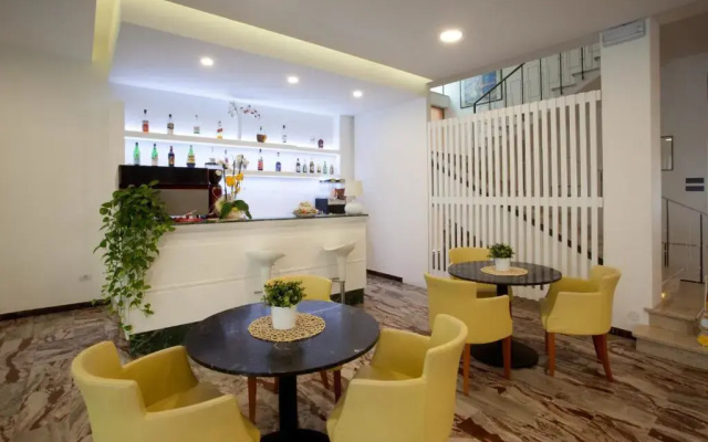 Hotel International