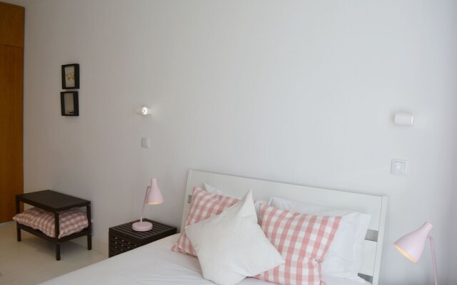 Santa Catarina Deluxe by Homing