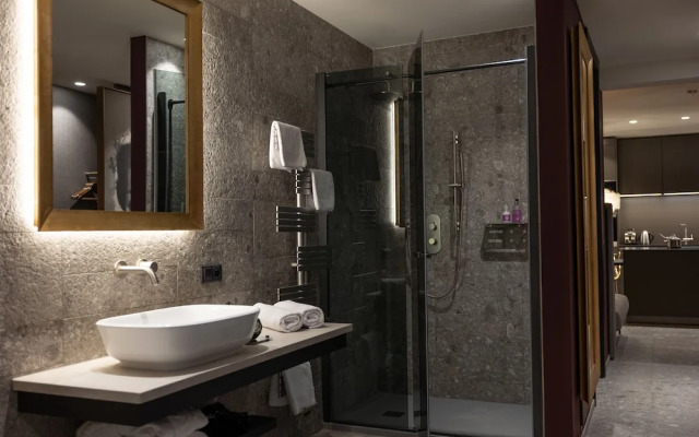 SISSI SUITES luxury apartments