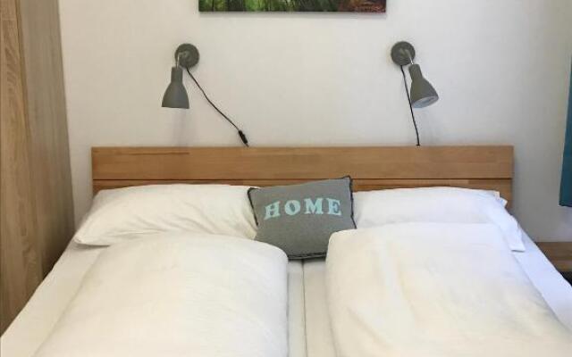 Saralo Apartments 1050