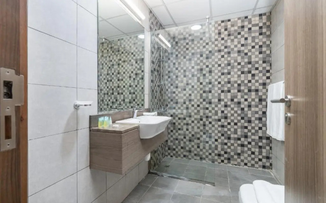 Trinity Holiday Homes - Al Furjan