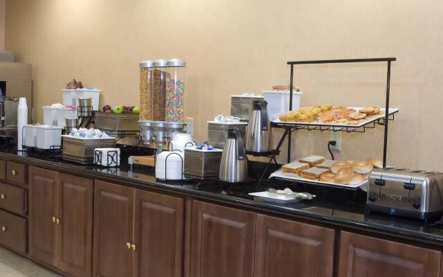 Best Western Bastrop Pines Inn