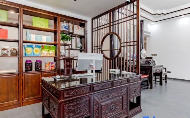 Xiantan Shiguang Homestay (Taohuatan Scenic Area)
