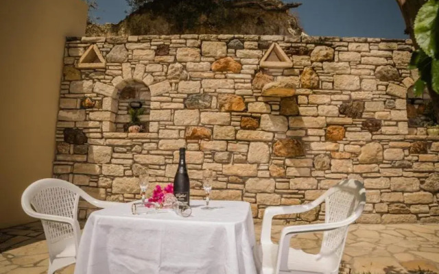 Bodikos Villas & Apartments