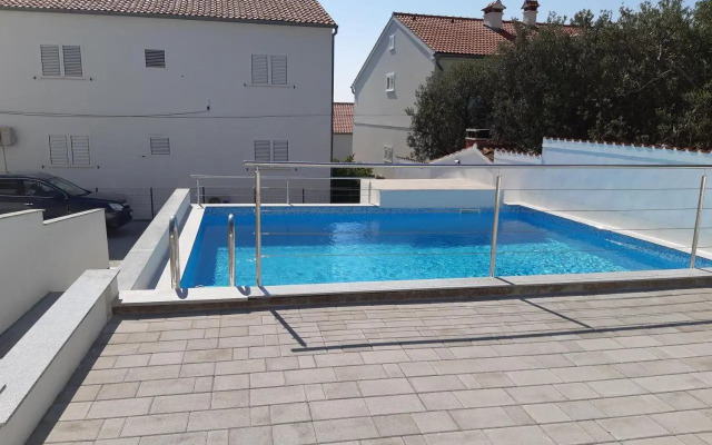 Apartmani Frano