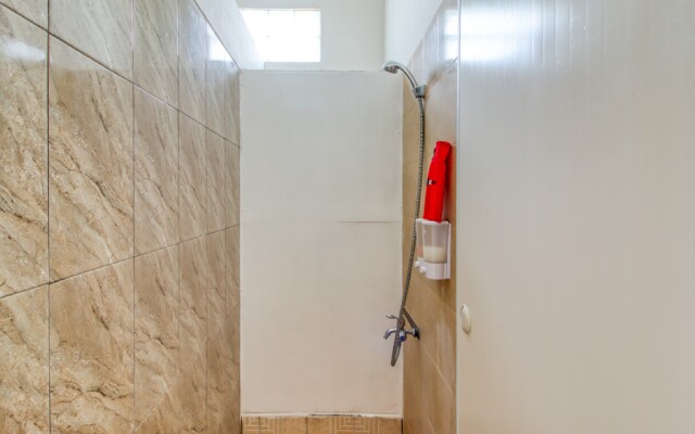 RedDoorz Hostel near Terminal Condongcatur Jogja