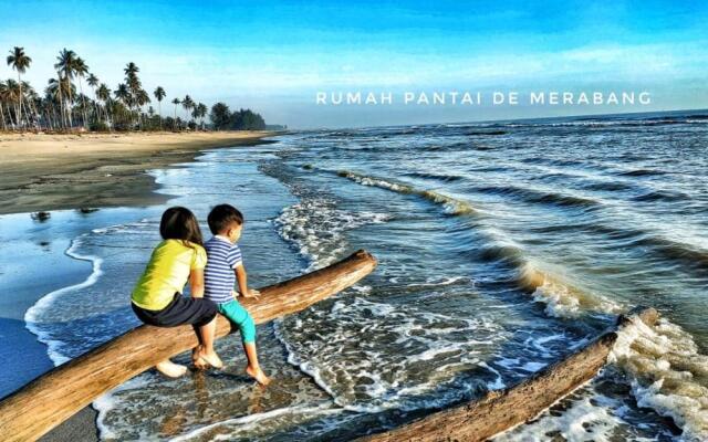 Rumah Pantai de Merabang (bungalow with pool)